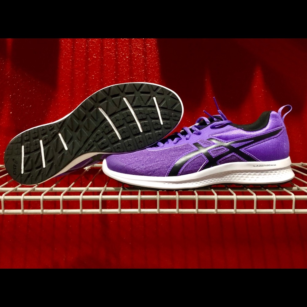 Woman Asics Lazerbeam